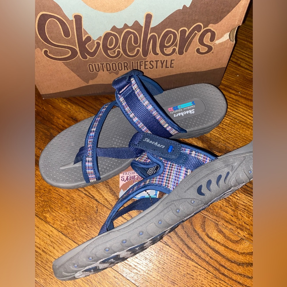 Skechers Vegan Slides womens size 11-NWT - Picture 2 of 4